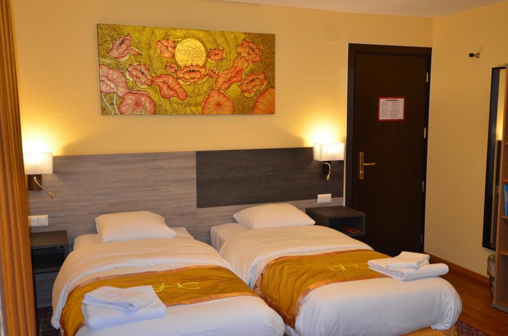 Beausite Hotel Crissier Room photo