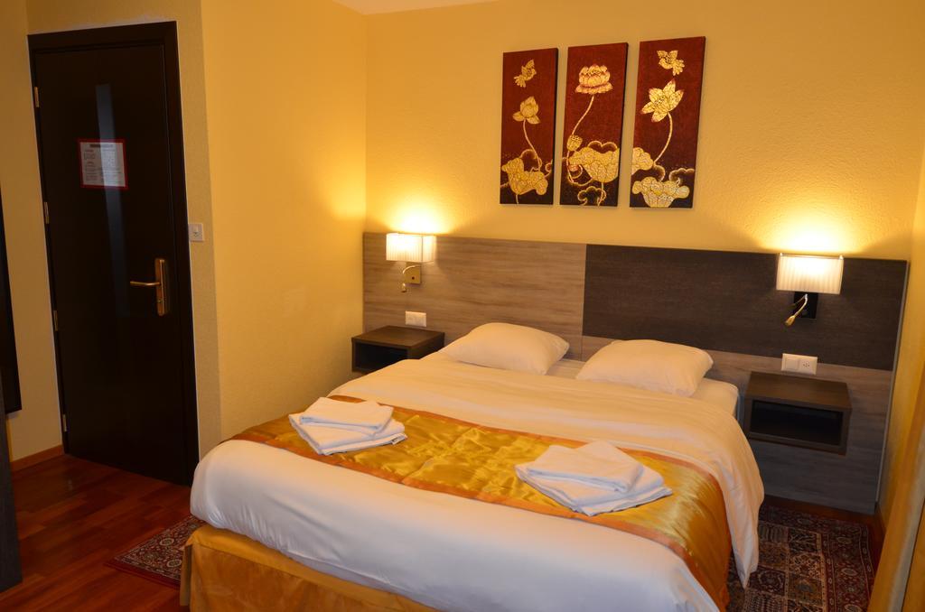 Beausite Hotel Crissier Room photo