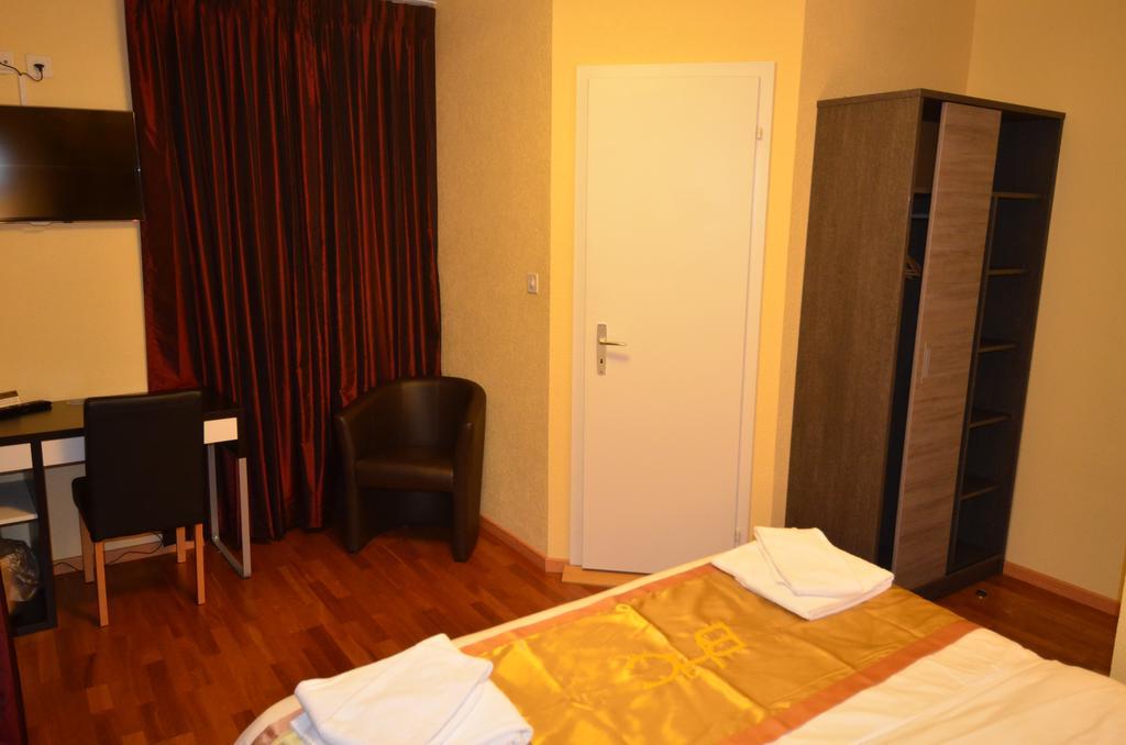 Beausite Hotel Crissier Exterior photo